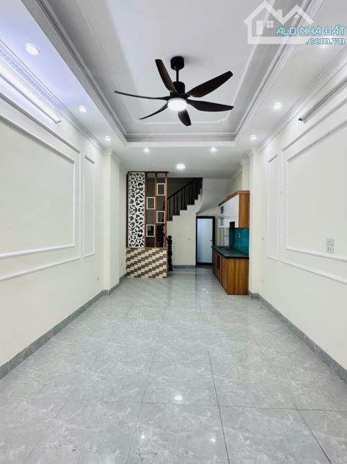 Bán Nhà 5 Tầng Mới Đường Hồ Tùng Mậu 38 M2x 8.x Tỷ - 2