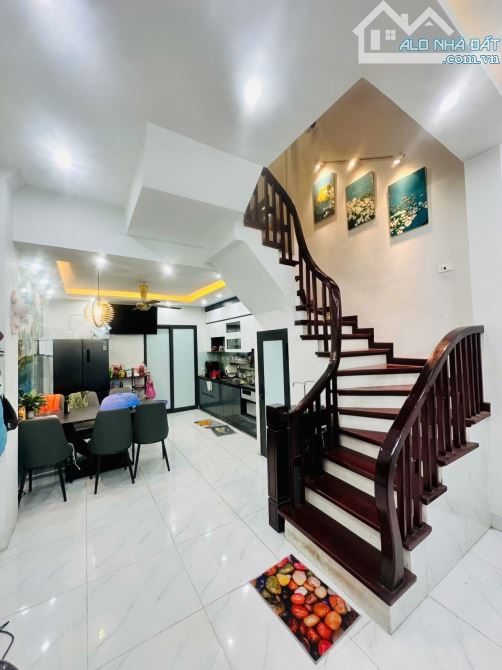 Bán Nhà Kim Giang Thanh Liệt Thanh Trì 40m2 5 Tầng Ngõ Nông Gần Phố Giá Tốt. - 2