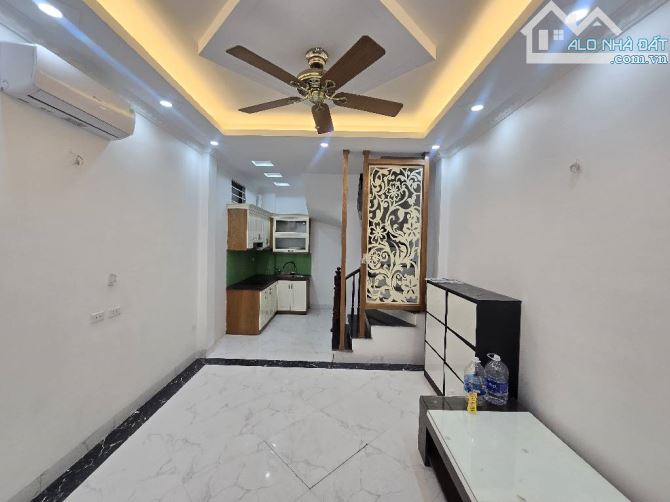 BÁN NHÀ PHÚC ĐỒNG – 44M² – 5,8 TỶ – Ô TÔ ĐỖ CỬA - 2