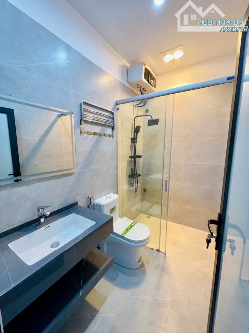 🏠Bán Nhà 3 tầng độc lập, ngõ 430 Trần Nguyên Hãn Lê Chân 68m giá 3,95 tỷ - 3