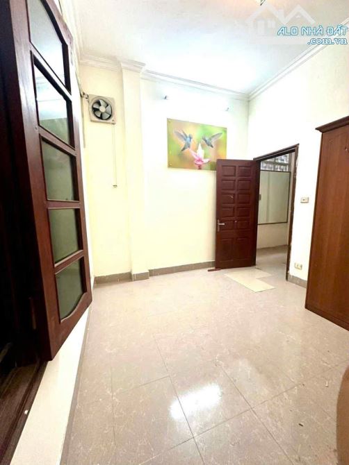 Bán Nhà Lò Đúc:5 Tỉ,DT Vuông 30m,Sổ MT 10m,ÔTô 25m,4T, Ko Lỗi,Ko QH - 3