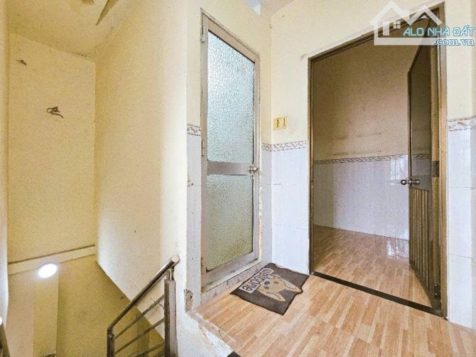 Nhà Vuông 2 tầng 28m2 – Nguyễn Văn Công QV - 3