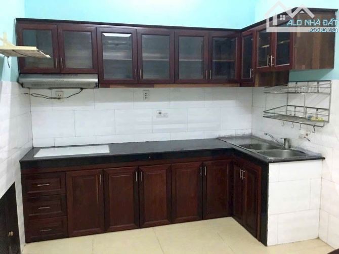 cho thuê nhà nguyên căn ngay bốn xã - 3