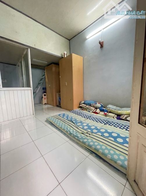🏠Bán Nhà, Đường Trần Văn Quang  📐 P 10 Tân Bình Ngang 4M   👉Kết cấu 1 trệt 1 lầu 1 lững - 3