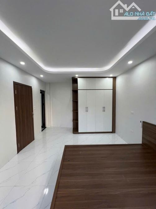 Bán nhà lô góc 2 thoáng Lê Quang Đạo – 35M x 5T, dân xây, ô tô 6,5 tỷ. - 3