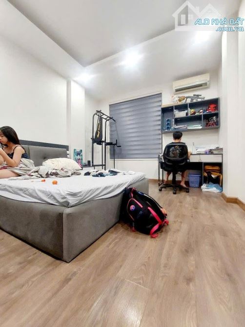 SIÊU PHẨM NHÀ MẶT PHỐ 800A  65m 5 TẦNG MT 7m THANG MÁY GARA Ô TÔ 26 TỶ - 3