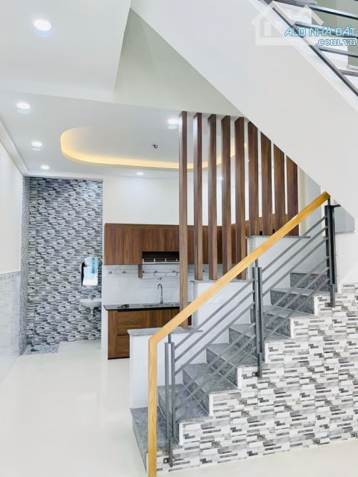 Gần 4 xã hẻm 6m thông ko lộ giới 2 tầng 4.2x15m chỉ 6.25 tỷ - 3