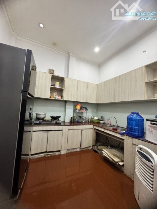 Nhà bán Âu Dương Lân giá tốt, dt 4x15 2lầu sân thượng giá 6.75tỷ. - 3