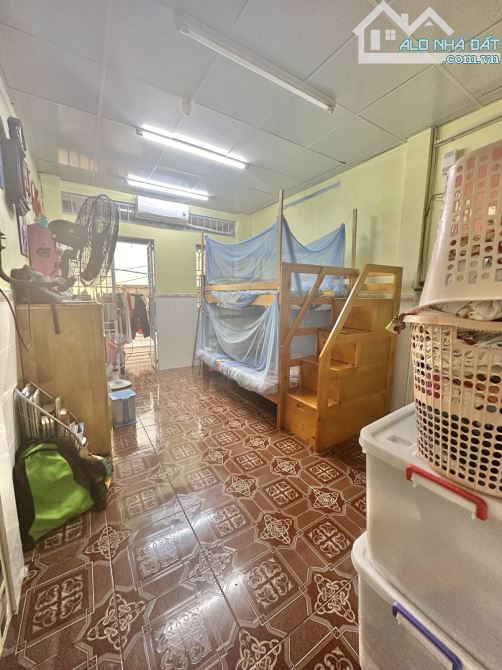 HẺM XE HƠI ĐẬU CỬA -  NGAY 3 THÁNG 2 - NGUYỄN LÂM - QUẬN 10 - 40M2 - CHỈ 7.X TỶ - 3
