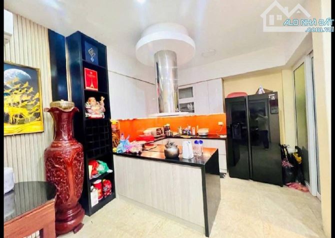 XUÂN ĐỈNH 56M2- NHỈNH 8 TỶ, RẤT GẦN OTO - NHÀ ĐẸP Ờ NGAY, 5 TẦNG-6PN -HÀNG XÓM NGOẠI GIAO - 3