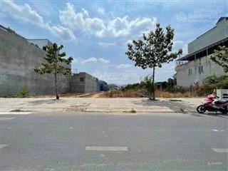 BÁN LÔ ĐẤT GẦN KHU TÁI ĐỊNH CƯ LỘC AN - BÌNH SƠN 126M2 GIÁ 2 TỶ. GẦN KCN LỘC AN - 3