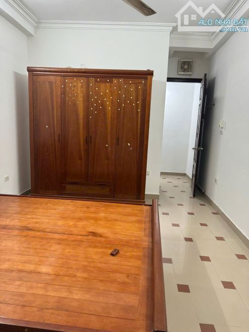 Cho thuê nhà nguyên căn Nguyễn Đình Chiểu Hai Bà Trưng 30m2x4 tầng,2 ngủ khép kín. - 3
