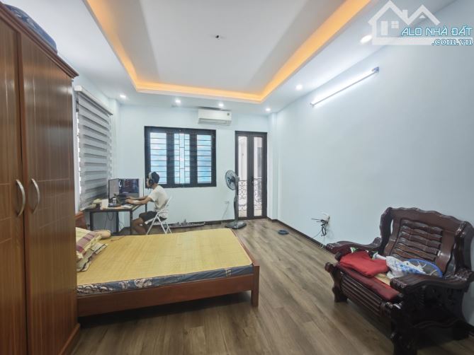 LÔ GÓC- Ô TÔ ĐỖ CỔNG- GẦN TRƯỜNG ĐẠI HỌC FPT TRỊNH VĂN BÔ - 3
