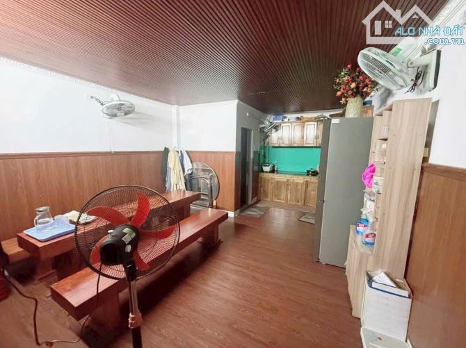 Cần bán nhà mặt tiền 3 tầng khu hồ sinh thái Đống Đa - 3