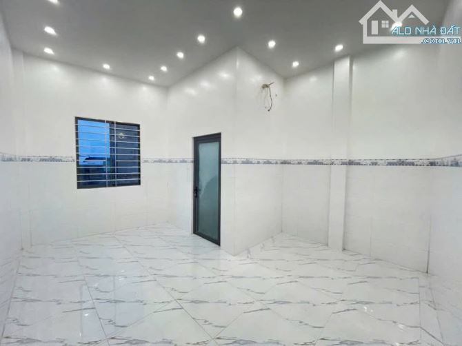 Bán nhà MT gần Trường Tiểu học Long Trạch 1, giá 2 tỷ 7, diện tích 105m2 - 3