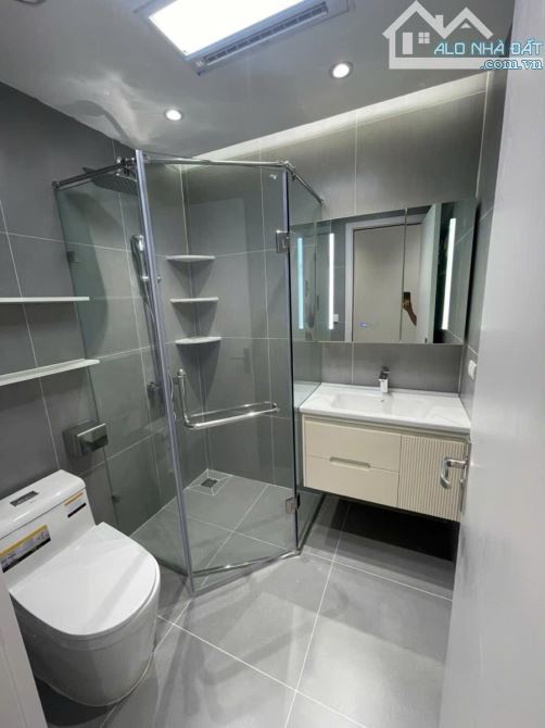 BÁN NHÀ LÃNG YÊN 7.4 TỶ - 40M - NHÀ MỚI - FULL NỘI THẤT - 3