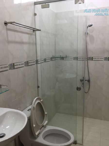 Căn hộ đẹp thoáng full tiện nghi đường Lê Văn Sỹ gần Trần Quang Diệu, chỉ 4.9 tr/tháng - 3