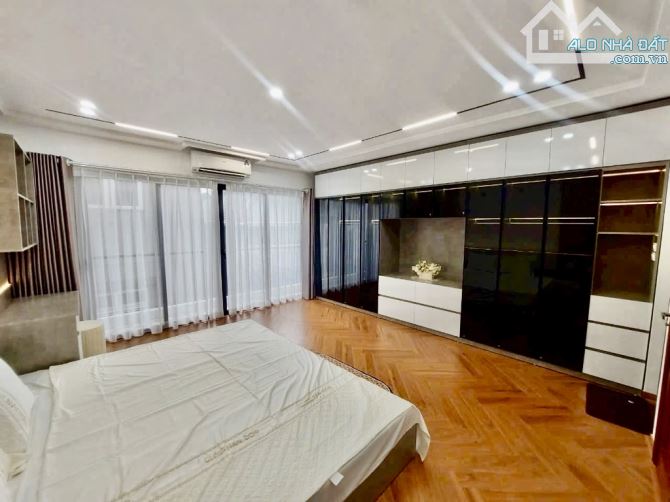 Bán Nhà Ngọc Lâm hơn 11 tỷ-6 TẦNG THANG MÁY-FULL NỘI THẤT-GARA Ô TÔ-TRUNG TÂM-SÔ VUÔNG - 3