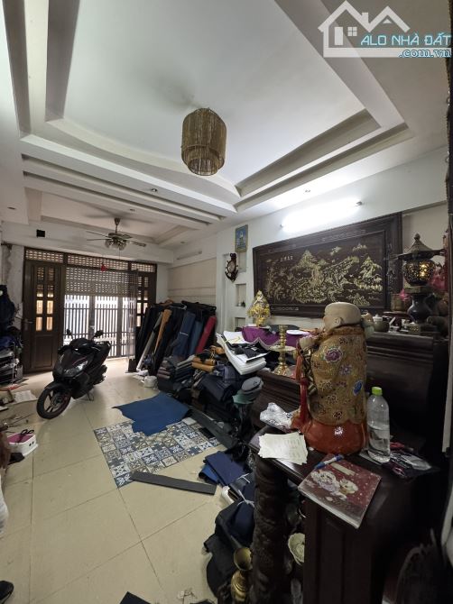 Chính Chủ Cho Thuê Nhà Nguyên Căn – 80m², 3 Tầng, Tân Phú - 3