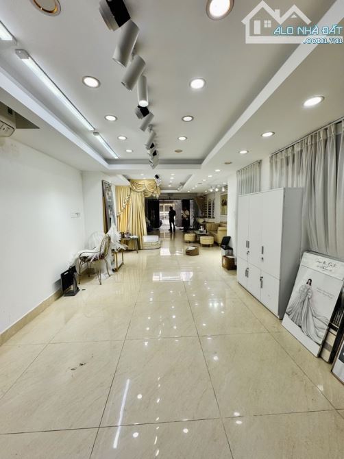 MẶT TIỀN KINH DOANH HẺM TRƯỜNG SA - THÔNG HUỲNH VĂN BÁNH ~ 90m2 - 5TẦNG BTCT - MỚI ĐẸP - C - 3