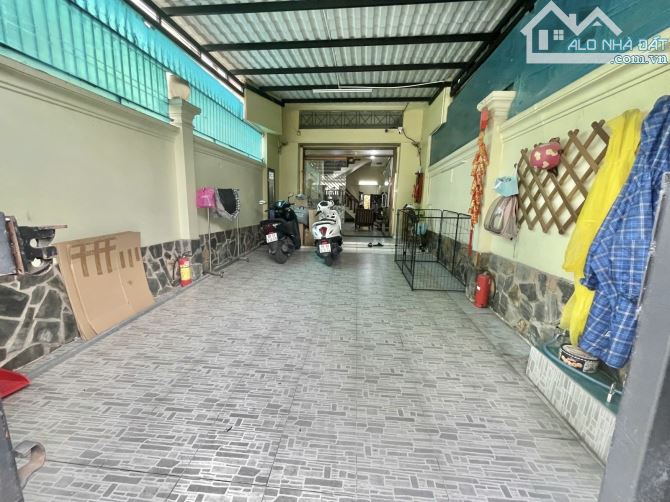 Bán nhà khu biệt thự Bình Thạnh - 3 tầng - 110m2 - Hẻm nhựa 8m kinh doanh - 3