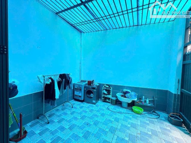 BÁN NHÀ QUẬN 9,NHÀ 2TẦNG DT56M NGAY ĐƯỜNG LÃ XUÂN OAI,HẺM XE HƠI,GIÁ RẺ CHỈ 4.X TỶ TL,TNPA - 3