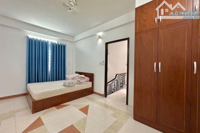 Bán nhà Phan Xích Long P.2 Phú Nhuận, ngang 5m / hậu 5.2m x 10m 4 Tầng - Giá 11.5 tỷ TL - 3