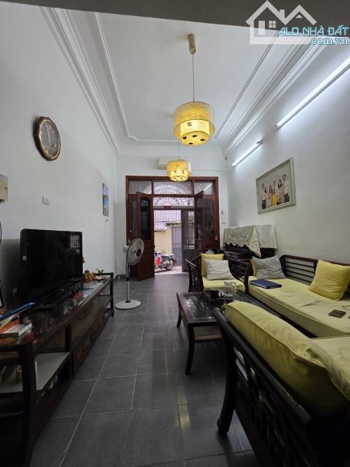 BÁN NHÀ NGÕ 218 TÂY SƠN 70M² × 3 TẦNG, MT 3.43M, OTO ĐỖ CỬA – 16.3 TỶ ĐỐNG ĐA - 3