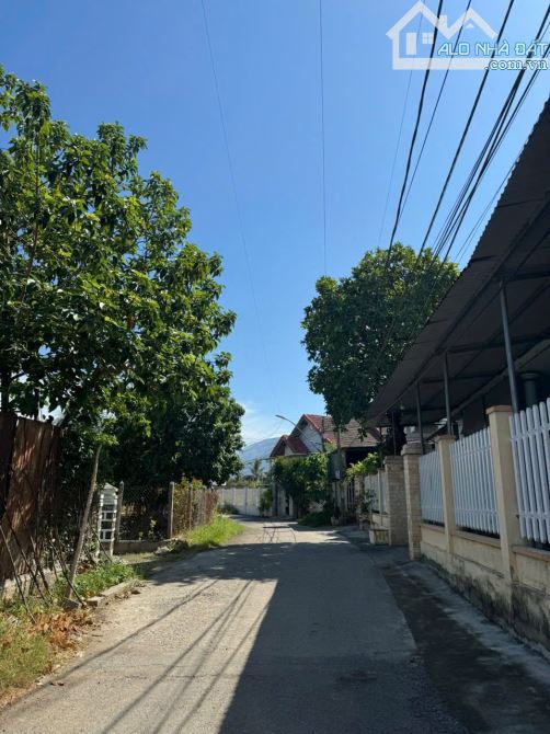 🌼🌼GIÁ TỐT !!BÁN NHANH  LÔ  ĐẤT NGAY THỊ TRẤN DiÊN KHÁNH - 3