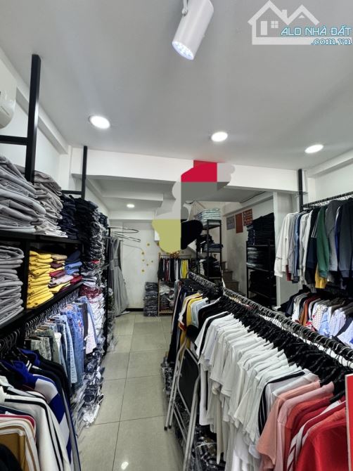 MẶT TIỀN KINH DOANH LUỸ BÁN BÍCH - 3 TẦNG - CHỈ 6.xTỶ TL. - 3