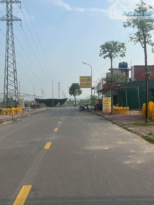 Bán 2 lô liền trục chính 20,5m kđt An Bình Vọng Đông - Yên Phong - Bắc Ninh.  ♦️DT 200m2 - 3