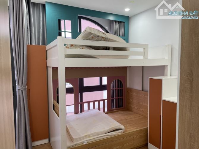 Bán nhà Trương Quốc Dung Phú Nhuận, 4 tầng, full nội thất, có ban công, chỉ 6.x tỷ - 3