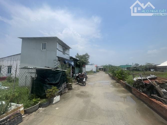 ✨🚋GẦN NGÃ 3 HỒNG CHÂU - SÁT MT DƯƠNG CÔNG KHI - 5M X 23M VUÔNG VỨC - ĐƯỜNG THÔNG BÊ TÔNG - 3