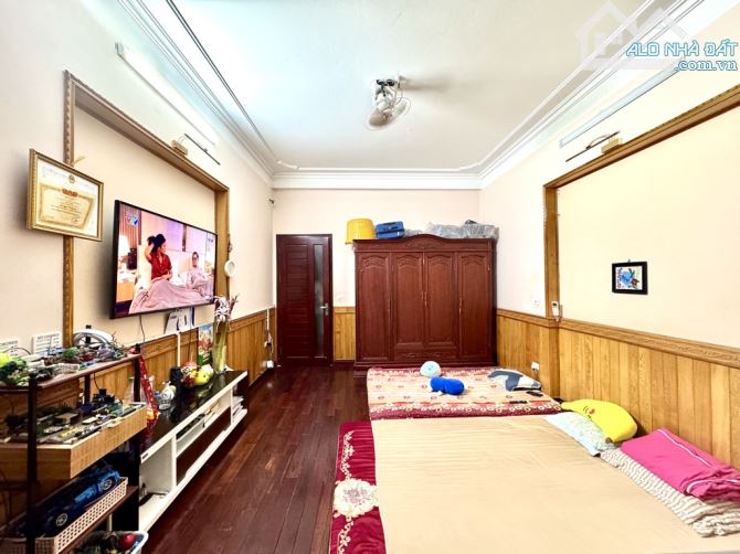 Phú Diễn - Phân lô ô tô tránh - Ngõ thông chạy vòng quanh - 54m2 mt4.2m - giá nhỉnh 9 tỷ - 3