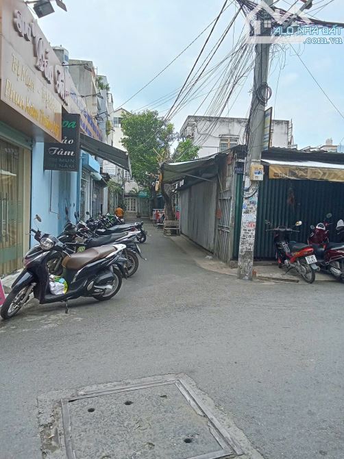 145*  64m2 , xe hơi tới cửa , sổ vuông vức, lê văn Quới , giá còn 5.3 tỷ - 3