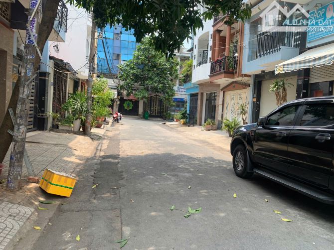 HXH 10m Quang trung 4x17m 1T3L giá tốt 9.5 tỷ TL - 3