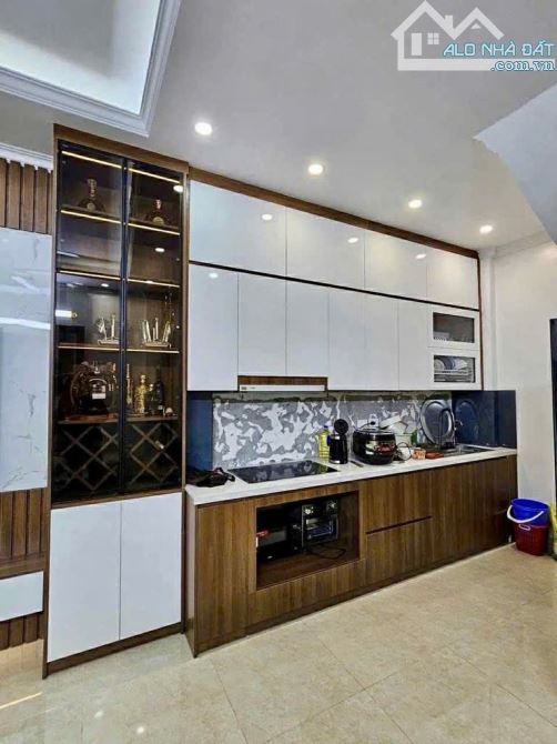 Bán nhà Mỹ Đình, nhà 3 mặt thoáng, 5 tầng 32m2 MT 4,2m giá nhỉnh 7tỷ - 3