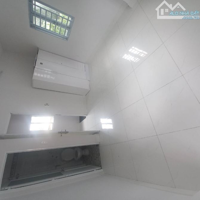 20m2 Nguyễn Bặc, 3 tầng, nở hậu, 2ty84 - 3