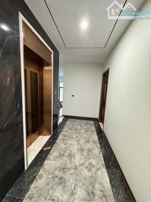 Bán Nhà LK Hải Ngân. 50m. Phân Lô. Vỉa Hè. Ô Tô Tránh. - 3