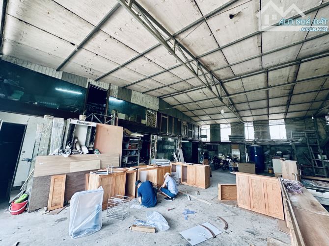 Cho thuê 800m2 ngay gần cầu nhật tân giá rẻ - 3