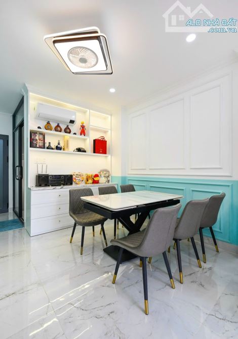 NHÀ HIẾM- CHẬM LÀ MẤT- GÓC 2MT- NHÀ CẤP 4 - KHU VIP CỘNG HOÀ - GIẢM SỐC 1 TỶ - CHỈ 12,5 TỶ - 3