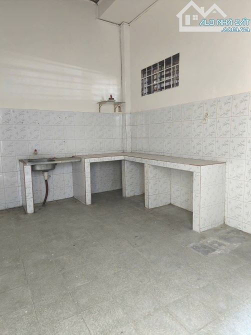 NHÀ HẺM HƠI 150M2, NGANG 6MX25M. XE HƠI NGỦ TRONG NHÀ - GẦN ĐƯỜNG VÀNH ĐAI 3 - TÂN HIỆP, - 3