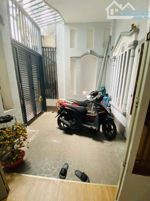 Bán nhà hẻm 55 Thành Mỹ, 11x5m, 1 lầu, 3pn 2wc, giá 5.4 tỷ TL - 3