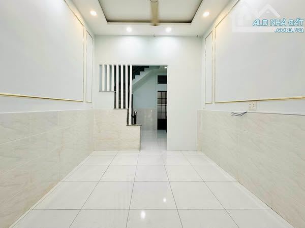 HẺM XE HƠI 7 CHỖ - PHAN XÍCH LONG - PHÚ NHUẬN - 3 CĂN RA MẶT TIỀN - 3