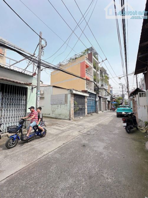 Nhà bình Tân còn mới đẹp vo ở ngay 45m2 do thật 1 Tấm ngay chợ bình Long - 3