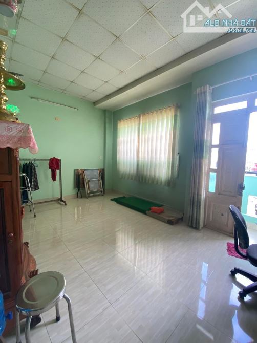 Hẻm ô tô nhà 1 đời chủ Mã Lò BHHA Bình Tân 2 tầng 142m2 ( 12 x 12 ) chỉ 7.8 tỷ - 3