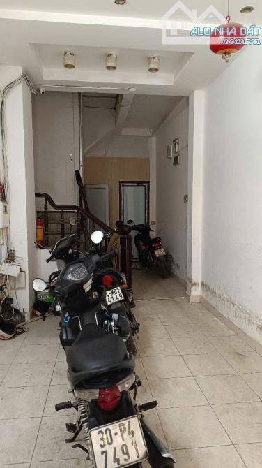 BÁN NHÀ PHỐ PHÙNG CHÍ KIÊN, NGHĨA TÂN, CẦU GIẤY 16.5 TỶ 50m 6 TẦNG MT 3m Ô TÔ TRÁNH - 3
