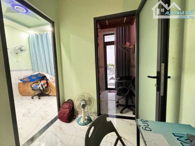 Nhà Linh Xuân 4.7ty, 54m2 1tr 2l, xây kiên cố - 3