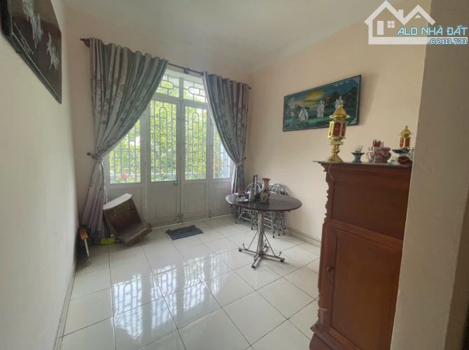 CÒN SÓT LẠI 1 CĂN ĐƯỜNG 7M5 NHÀ 2 TẦNG 95M2, NGANG CỰC RỘNG 6,4M TẠI KHUÊ TRUNG GIÁ CHỈ 8T - 3