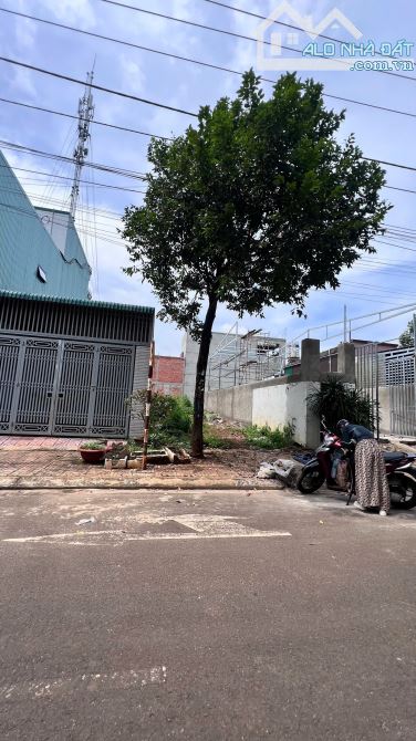 bán đất mặt tiền nguyễn cơ thạch - 2.350 tỷ - 3